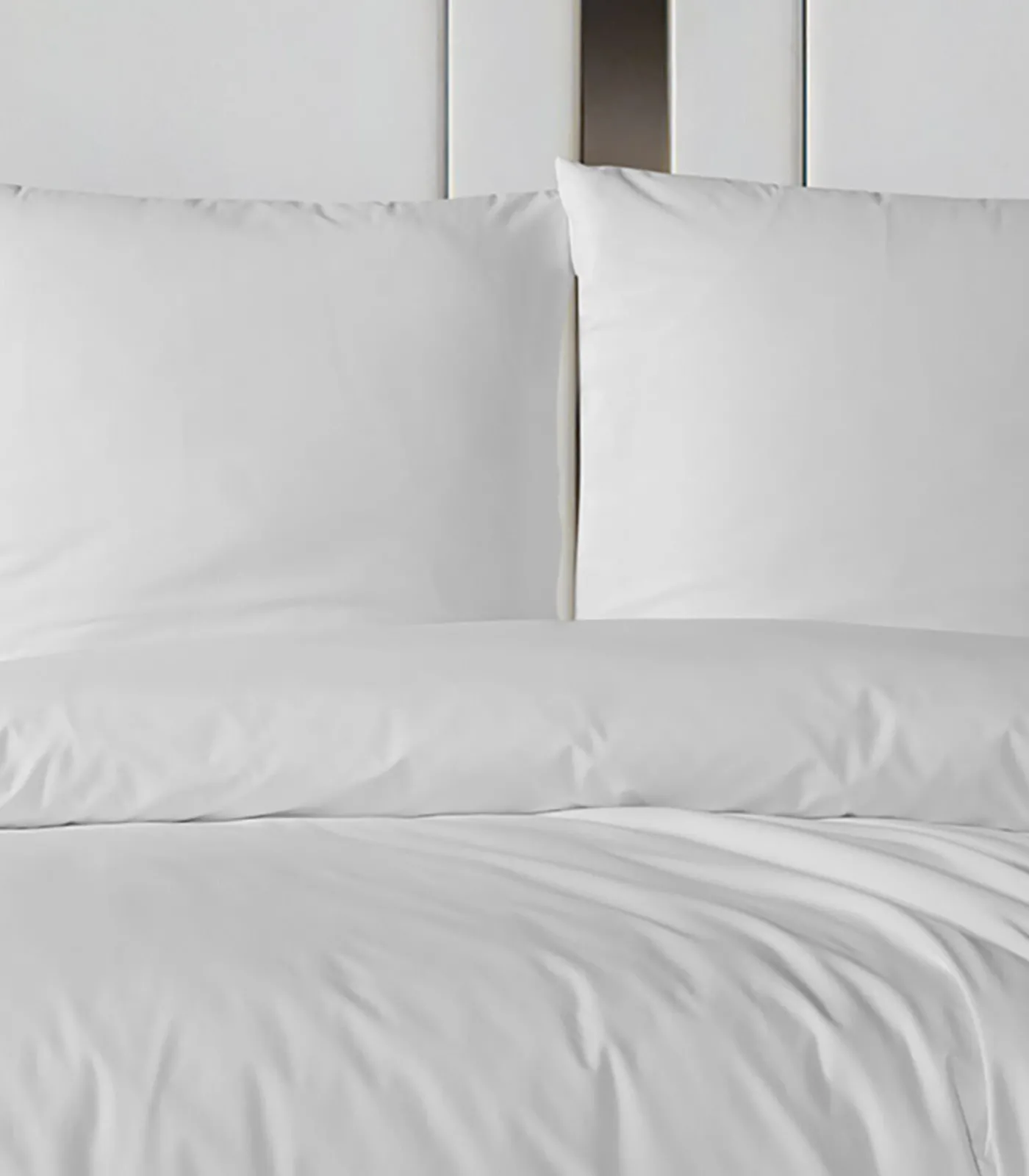 Outlet 2 persoons beddengoed 200x200 cm+2 kussenslopen 65x65 cm in katoen Dekbedovertrekken