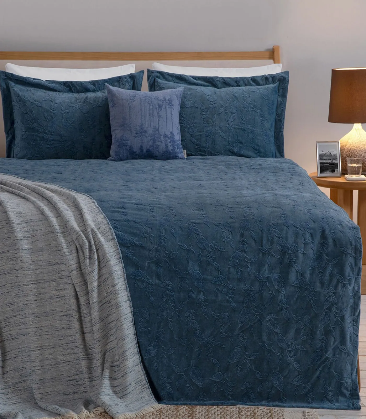 Bedsprei 2 personen Folha 240x260 cm Nachtblauw (1 Bedsprei, 2 Kussenslopen) Bedspreien