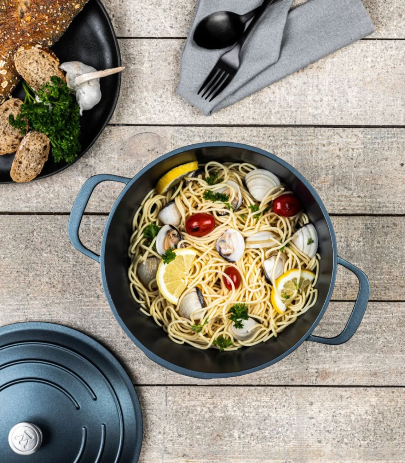 Hot Braadpan Performance - Bravery Blue - ø 28 cm / 6.7 liter Potten & Pannen