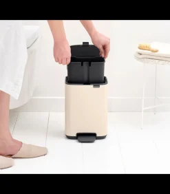 Outlet Bo Pedaalemmer, 4 liter, stil sluitend, kunststof binnenemmer - Soft Beige Manden En Bakken