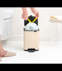 Outlet Bo Pedaalemmer, 4 liter, stil sluitend, kunststof binnenemmer - Soft Beige Manden En Bakken