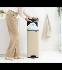 Bo Pedaalemmer, 30 liter, stil sluitend, kunststof binnenemmer - Soft Beige Manden En Bakken