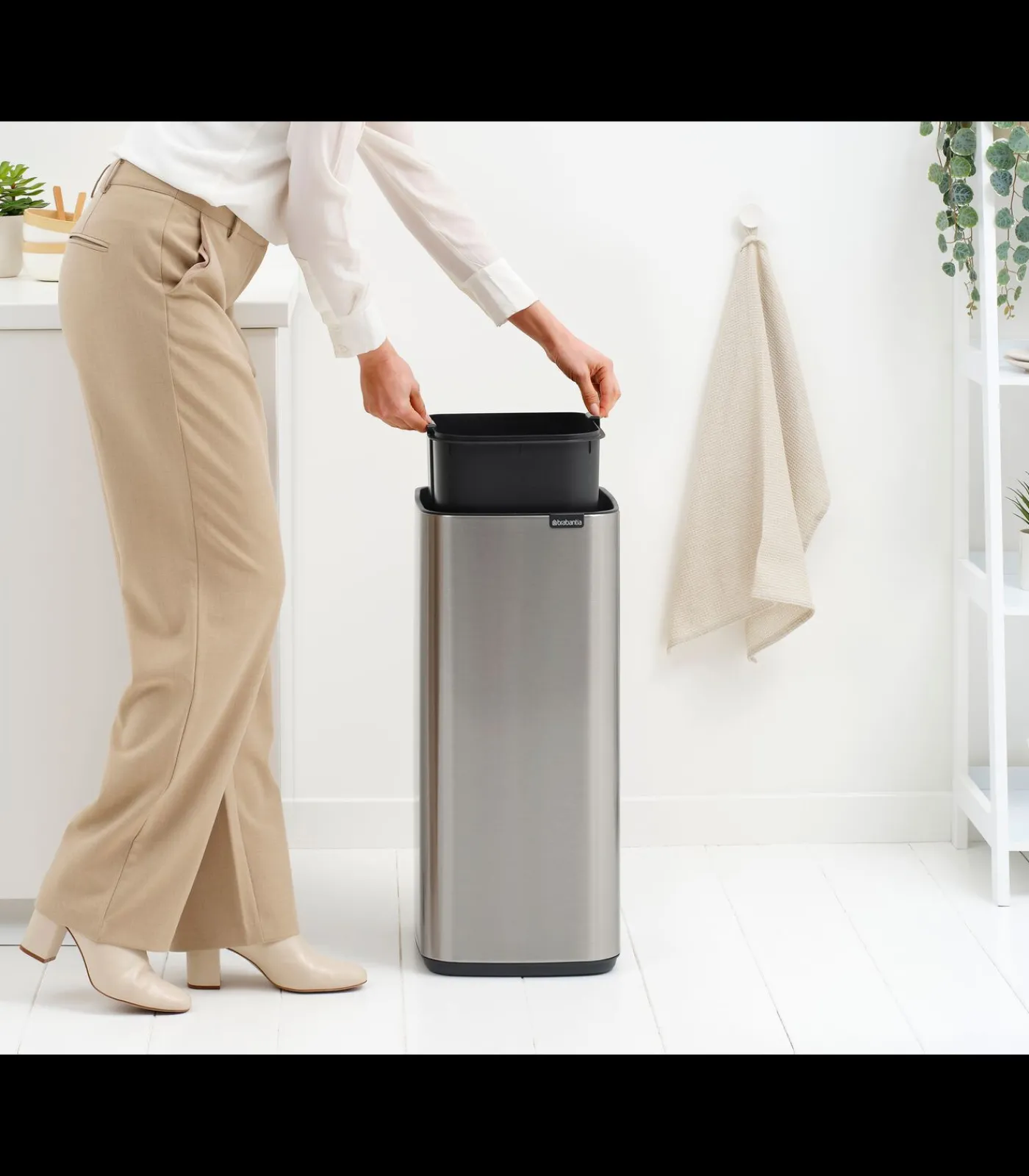 Hot Bo Touch Bin, 30 liter - Matt Steel Fingerprint Proof Manden En Bakken