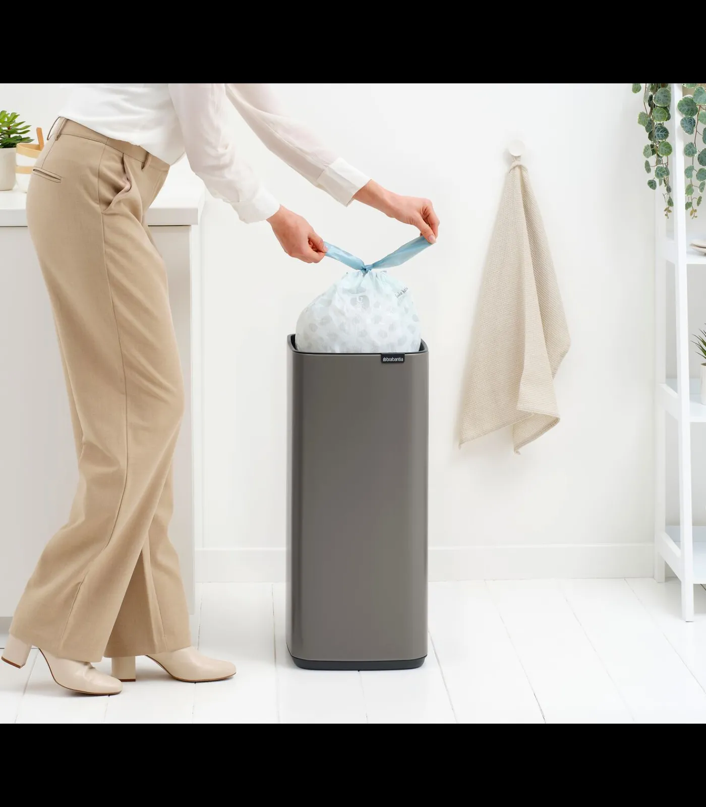 Online Bo Touch Bin, 30 liter - Platinum Manden En Bakken