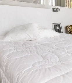 Best Camargue dekbed 150 Dekbedden