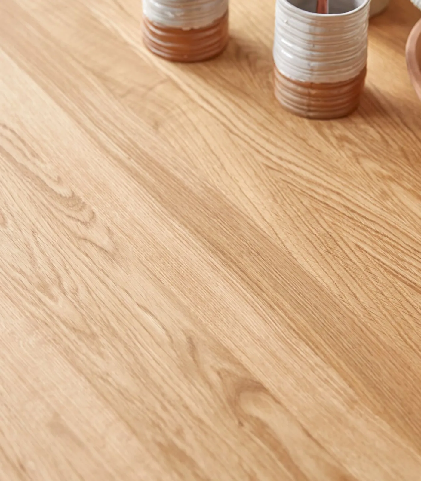 New Eden - Massief eiken tafel voor 4-6 personen Tafels