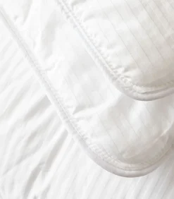 Clearance Eden - Synthetisch matig warm dekbed Made in France Dekbedden