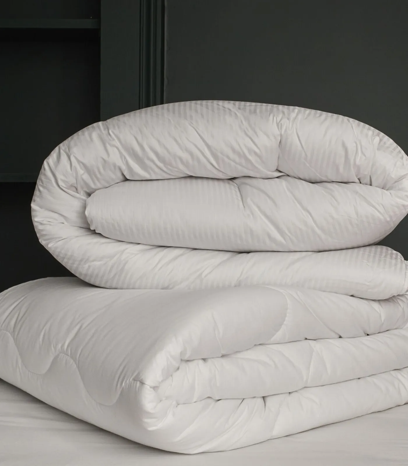 Clearance Eden - Synthetisch matig warm dekbed Made in France Dekbedden