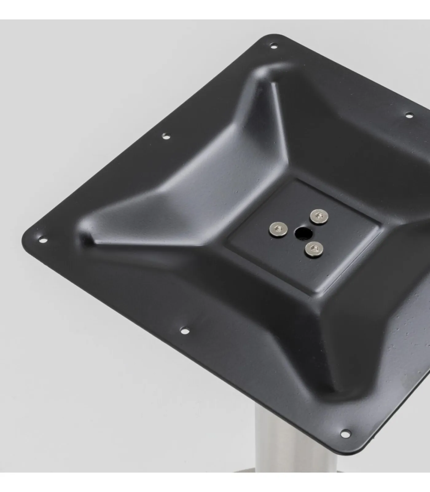 Outlet Eettafel 60 x 60 cm zilveren poot en terrazzo/gouden coating Tafels