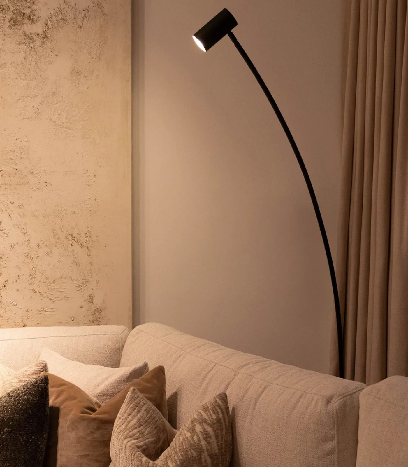 Sale Floyd - Vloerlamp - Zwart Vloerlampen