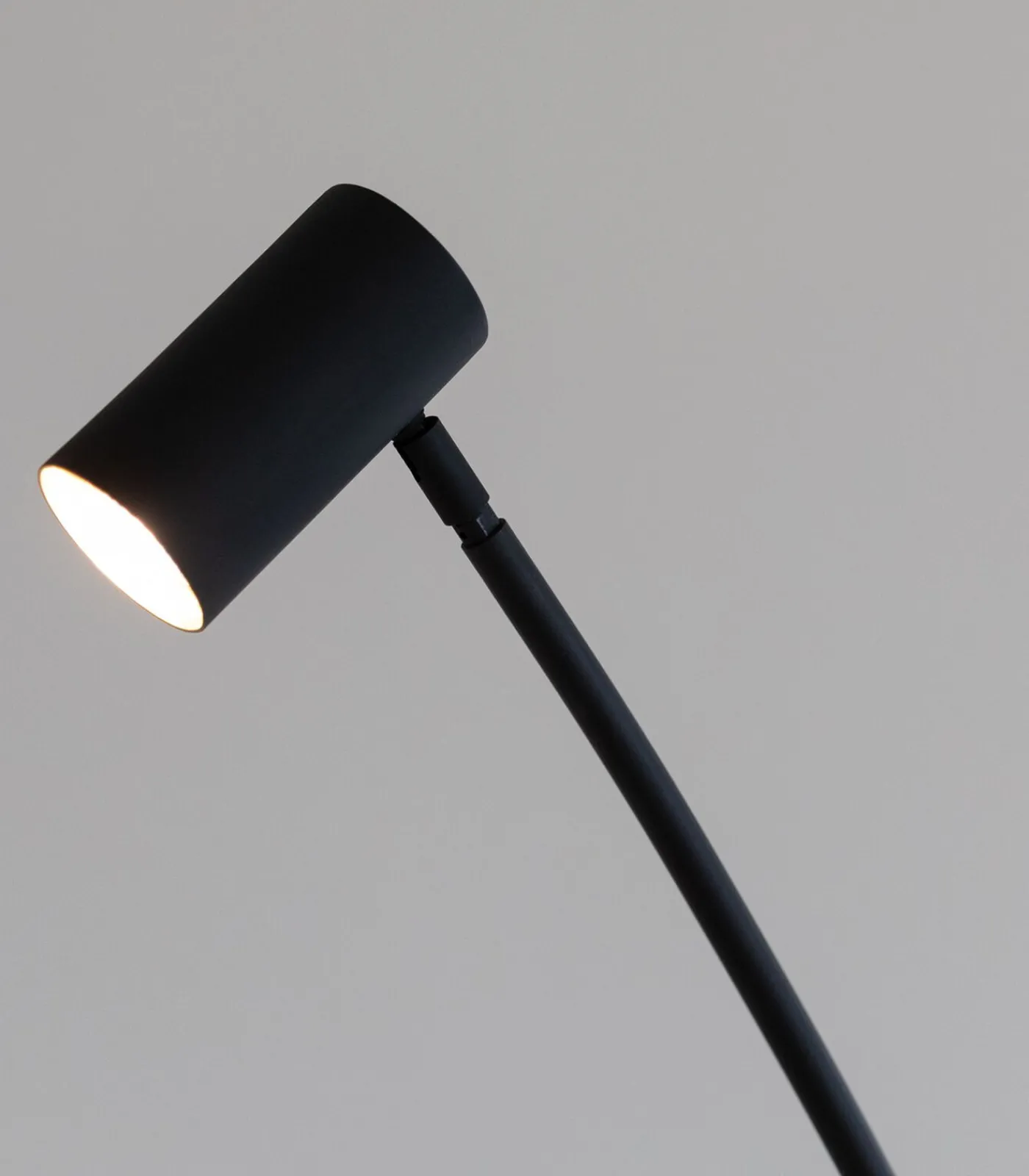 Sale Floyd - Vloerlamp - Zwart Vloerlampen