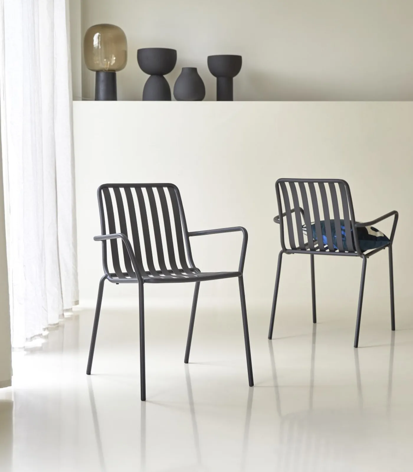 Discount Gaby - Zwarte metalen fauteuil Stoelen