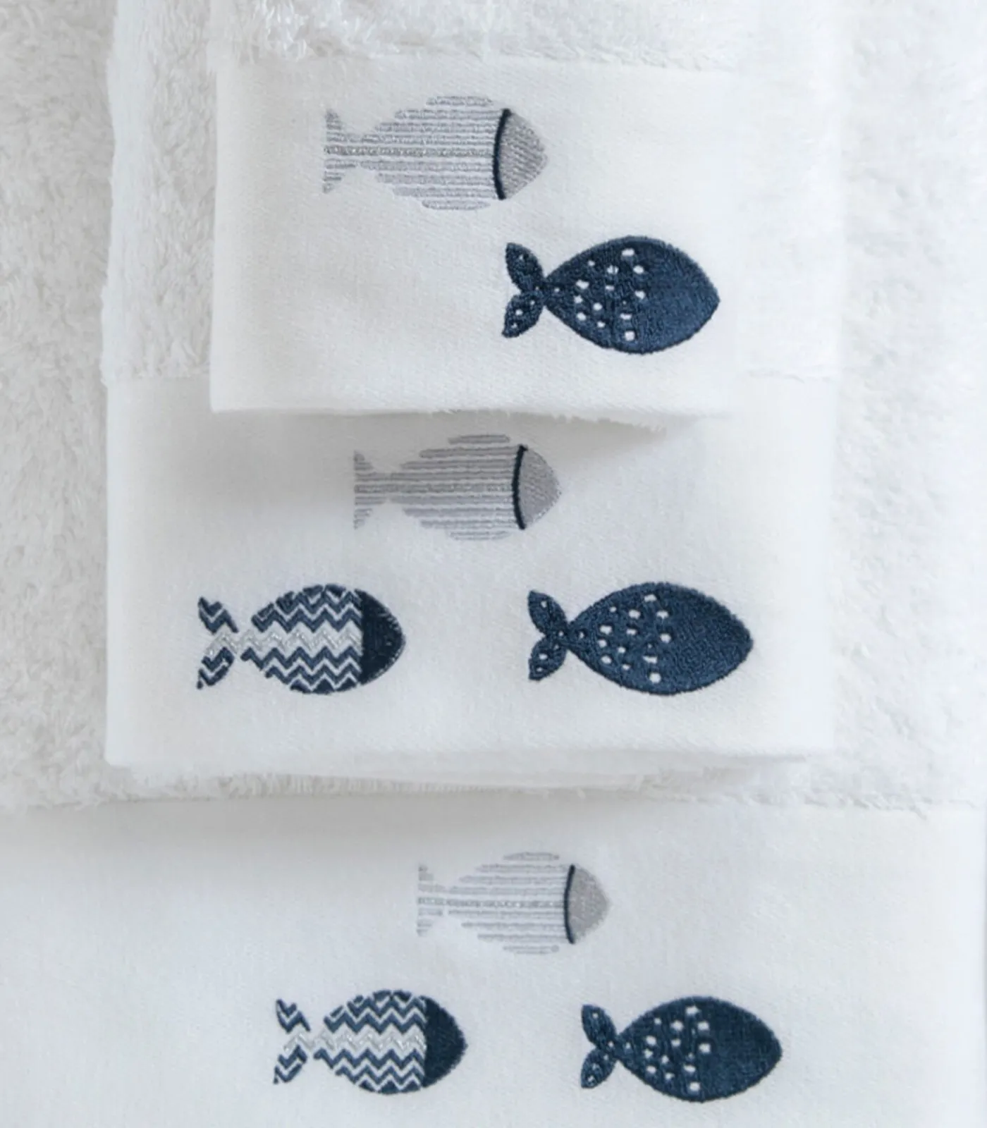 Best Geborduurde gezichtshanddoek Delmy 50x90 cm Wit Handdoeken