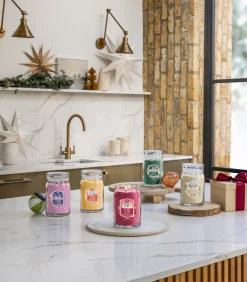 Best Geurkaars Slopeside Spritz Signature Medium Jar Kaarsen & Kaarshouders