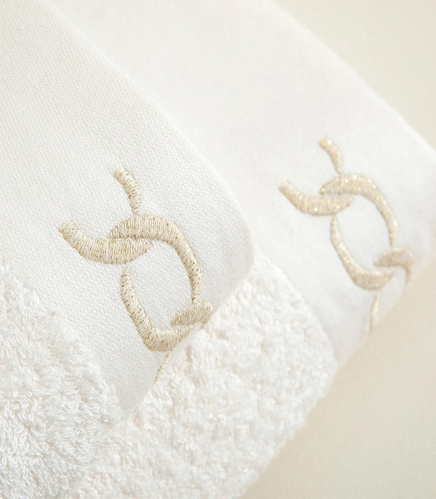 Outlet Gezichtshanddoek Corrente 50x90 cm Ecru-Goud Handdoeken