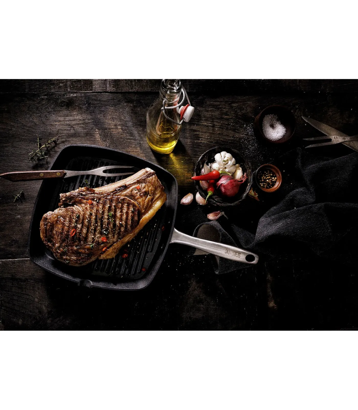Online Grillpan Gietijzer 28 x 28 cm Cast Iron - alle warmtebronnen - Inductie Potten & Pannen