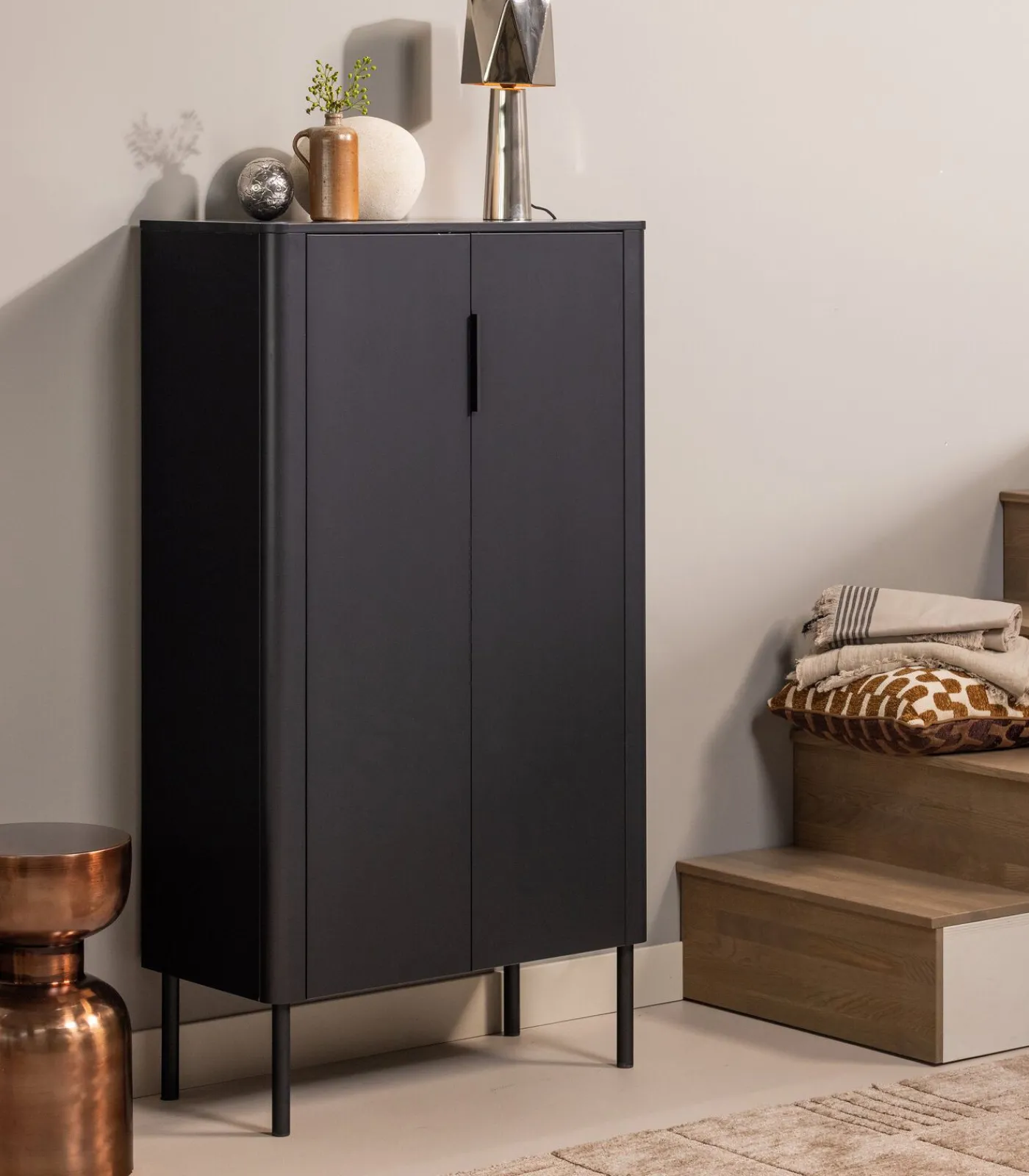 Gunnar 2-Deurs Kast - Grenen - Matzwart -135x85x39 Meubels