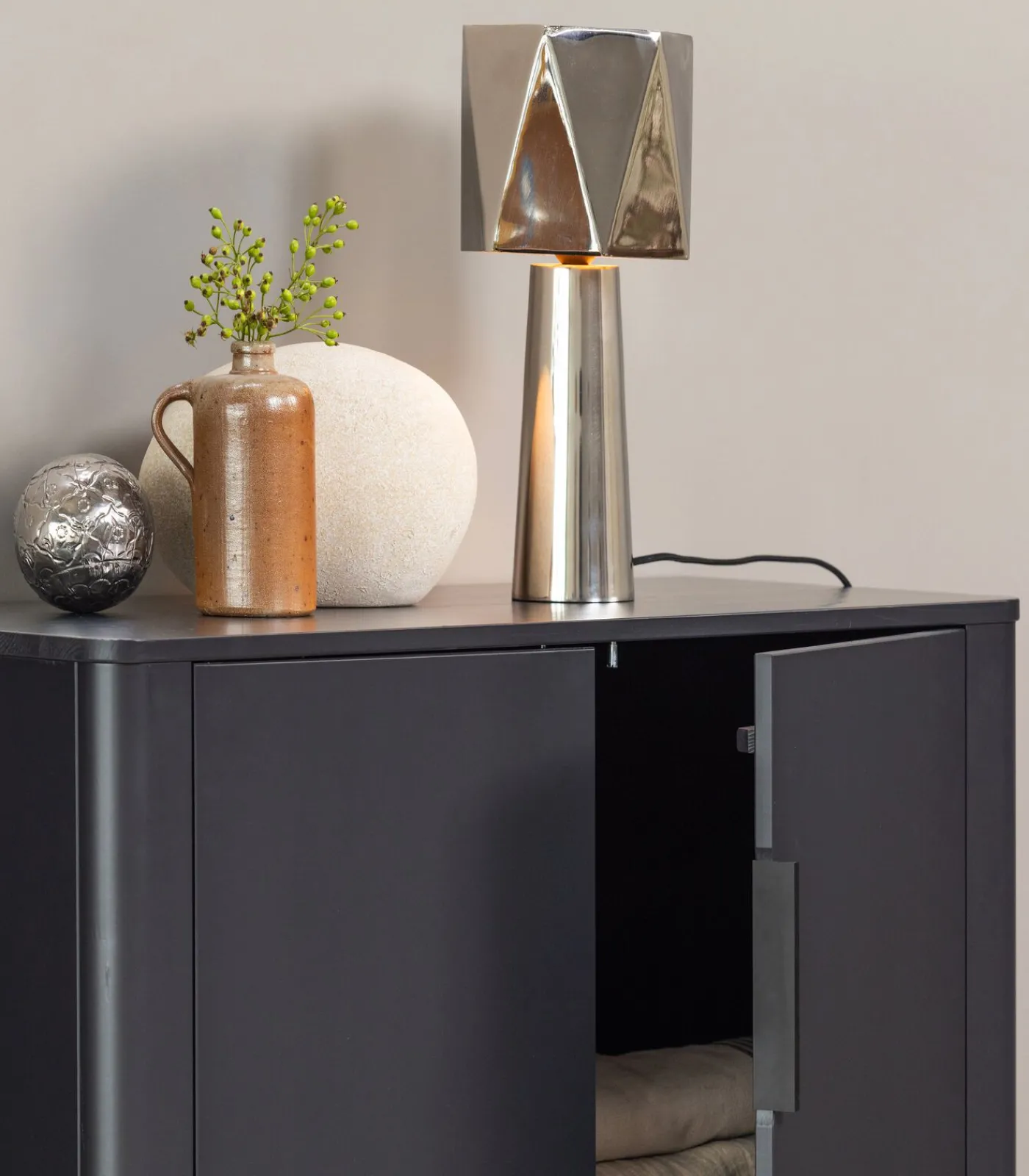 Gunnar 2-Deurs Kast - Grenen - Matzwart -135x85x39 Meubels