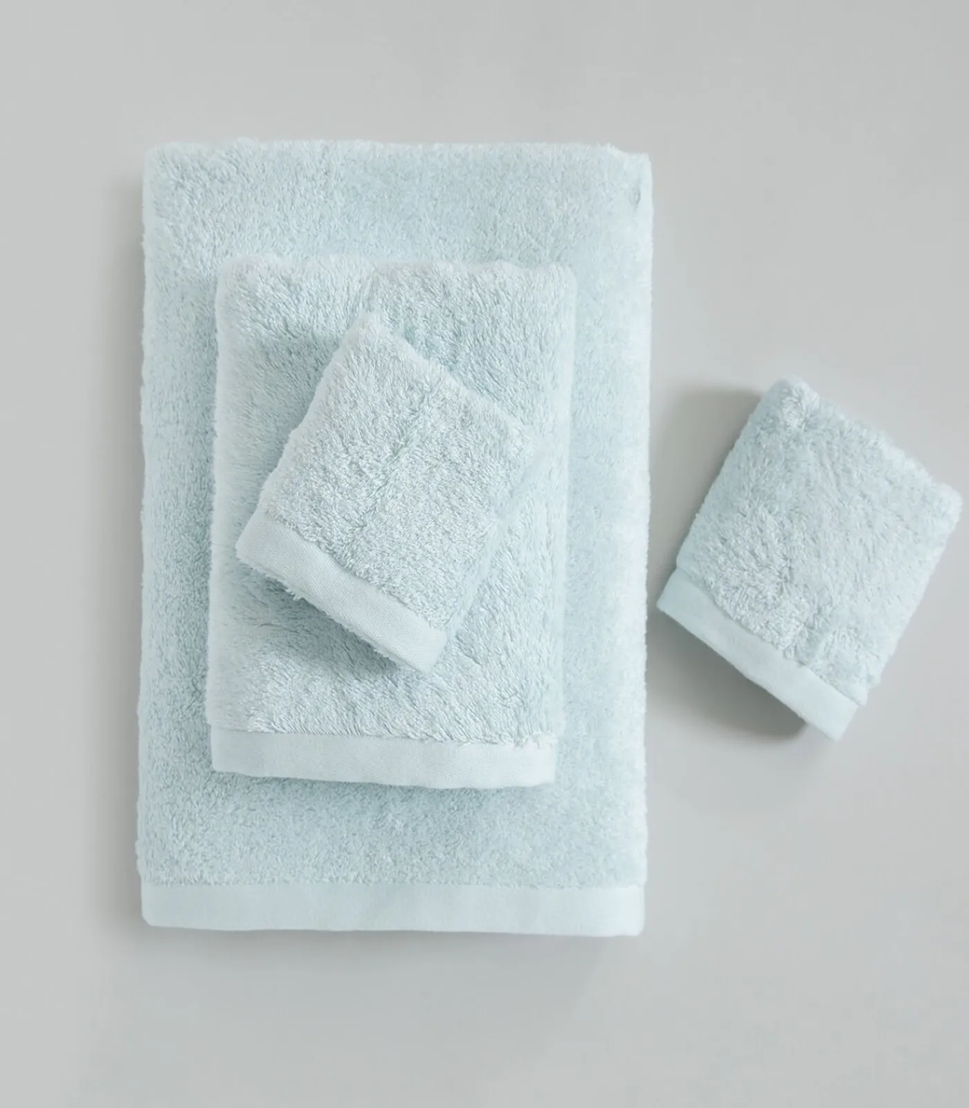 Discount Handdoek Solid 30x50 cm Lichtblauw Handdoeken