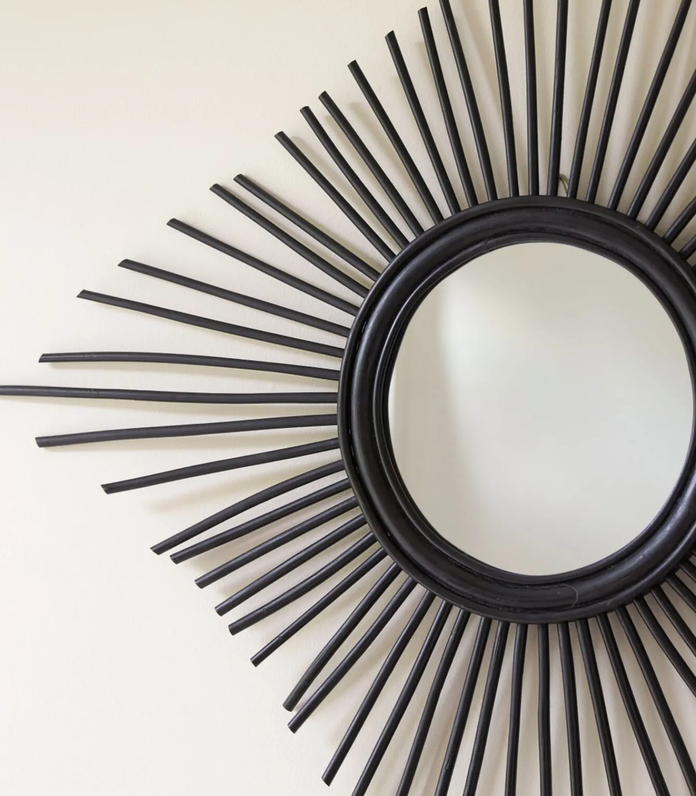 Discount Isidore - Zwarte rotan spiegel 80 cm Spiegels