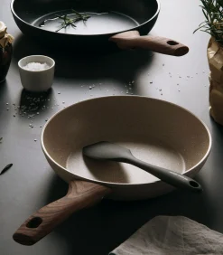 New Koekenpan Rock 'n' Rose - Creme - ø 28 cm - standaard anti-aanbaklaag Potten & Pannen