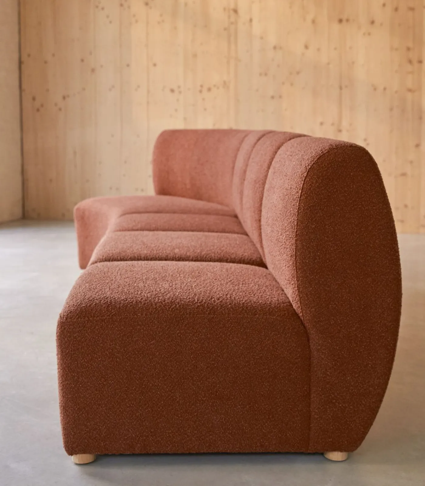 Outlet Modulaire 4-zitshoekbank Swann van massief acacia en terracotta stof Zetels