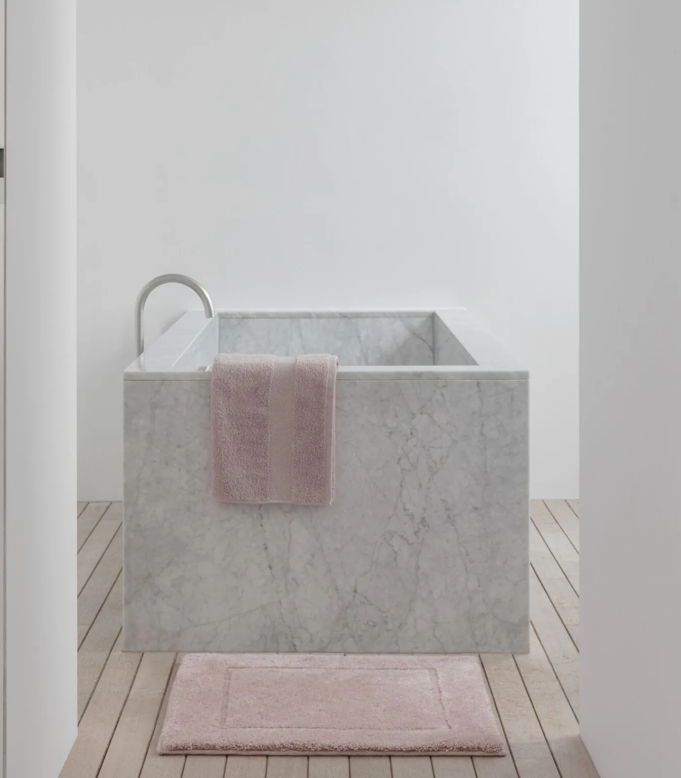 Clearance Orlando Antislip Badmat Misty Pink Bad-& Douchematten