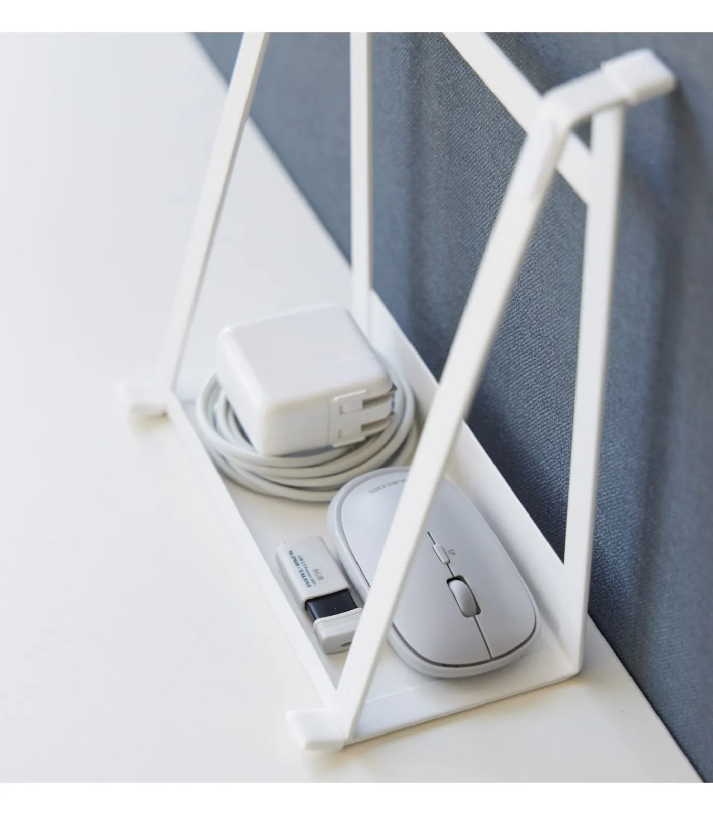 Hot Tablet & Laptop Standaard - Tower - Wit Organiseren