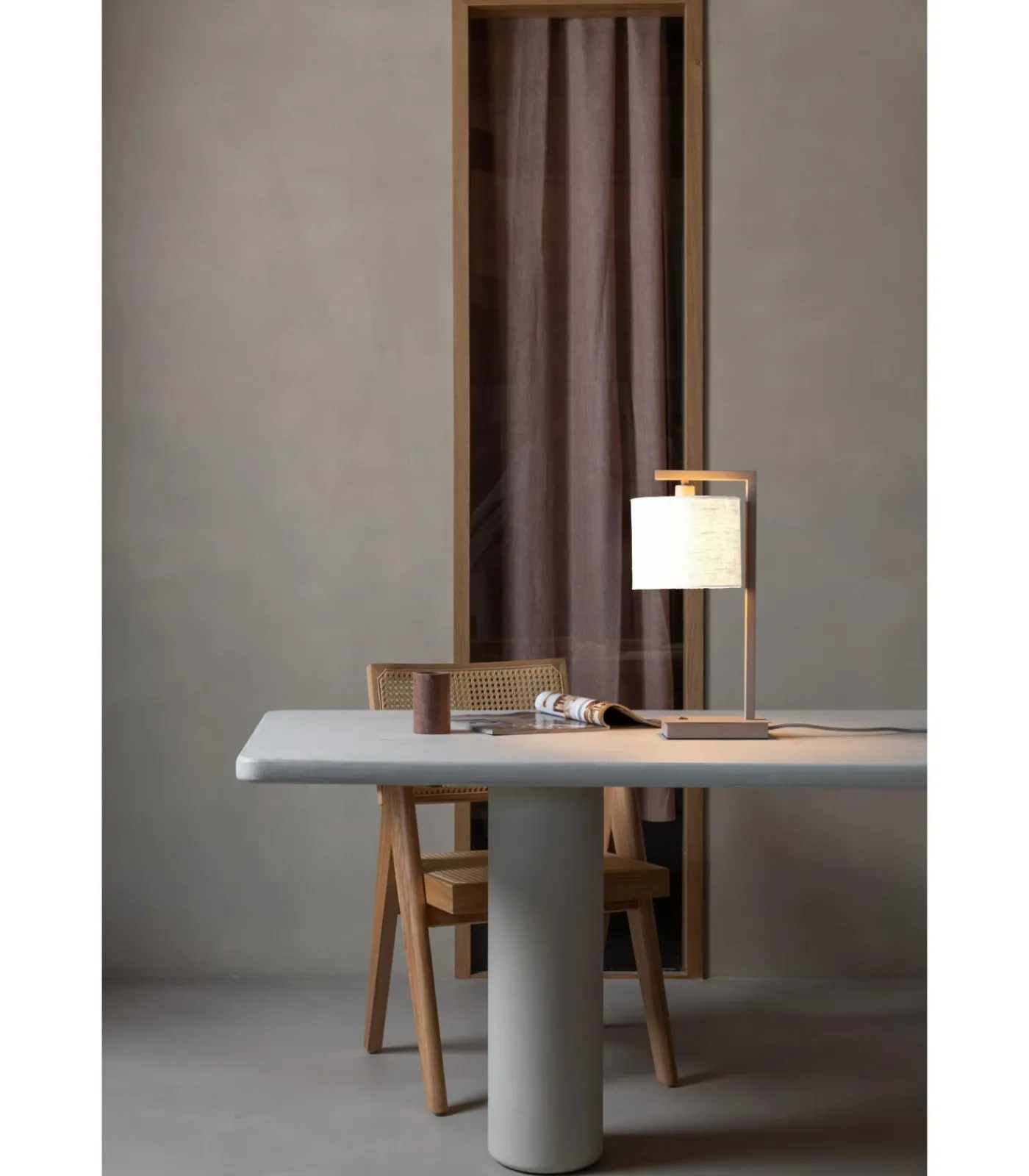 Best Tafellamp Boston - Bruin - 17x18x44cm Tafellampen