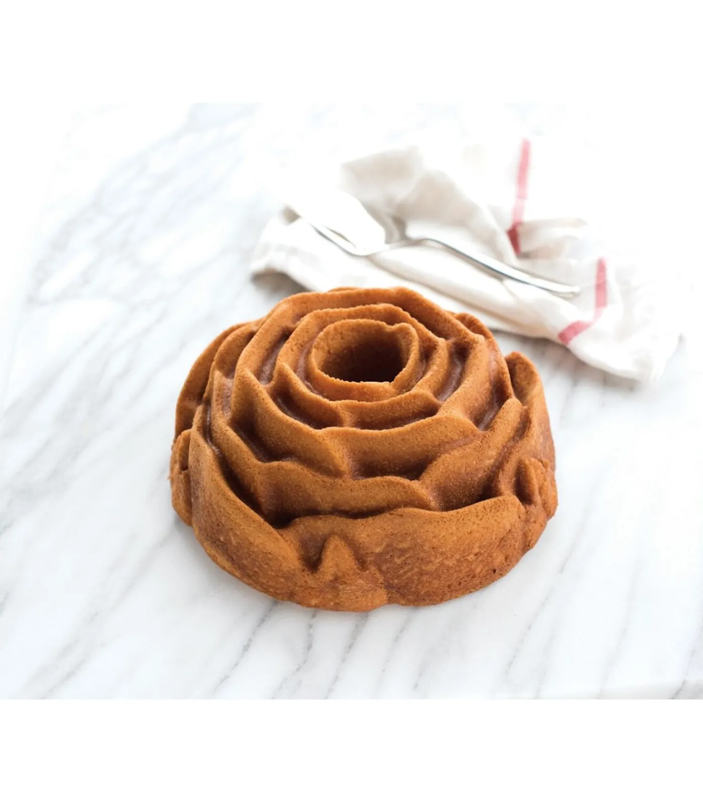 Tulband Bakvorm Rose Bundt Koper ø 23 cm / 2.4 liter Bakken