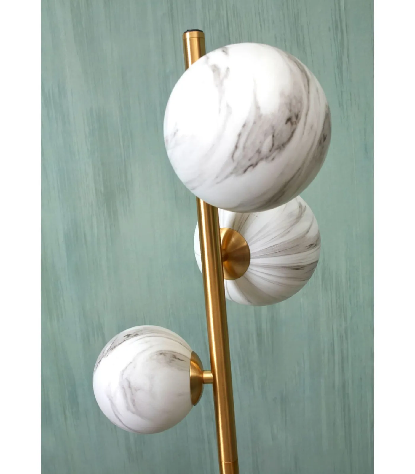 Outlet Vloerlamp Carrara - Goud/Wit - 30x30x160cm - 3L Vloerlampen