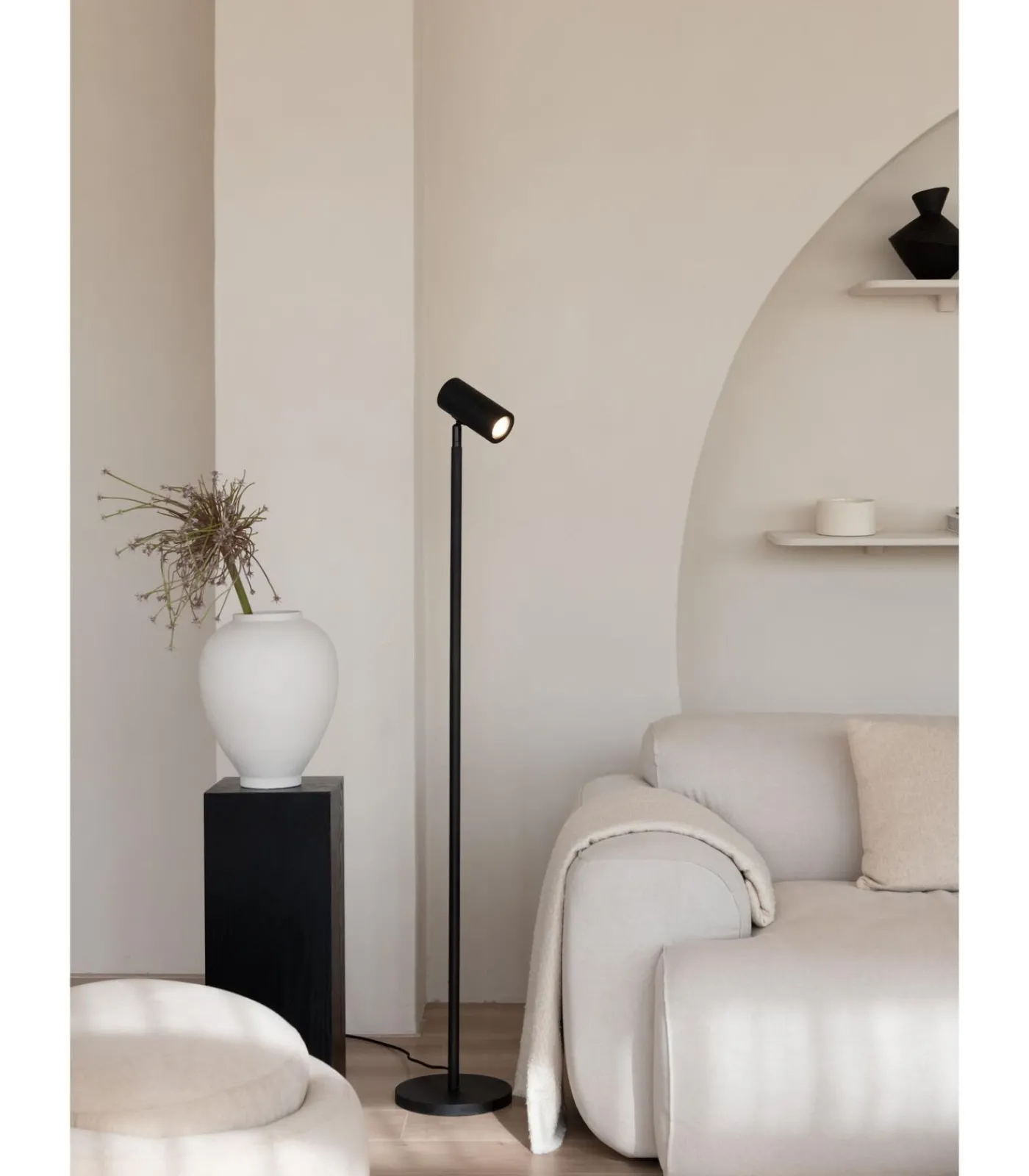 Best Vloerlamp Java - Zwart - Ø23cm Vloerlampen