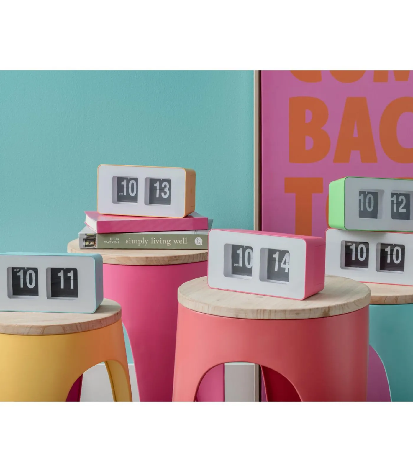 Wandklok Funky Flip - Turquoise - 7x17.7x9.2cm Klokken