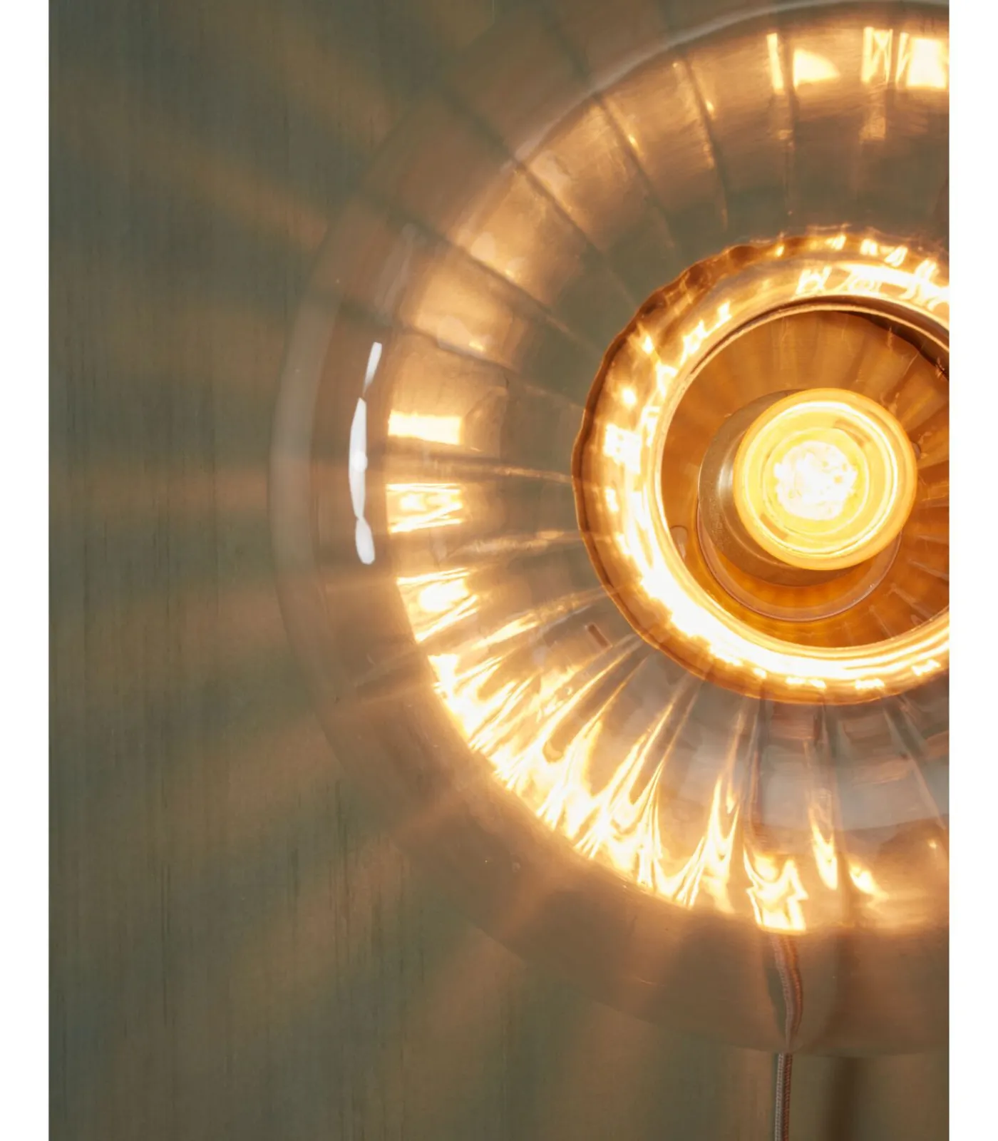 Outlet Wandlamp Brussels - Goud/Glas - Ø27cm Muurverlichting