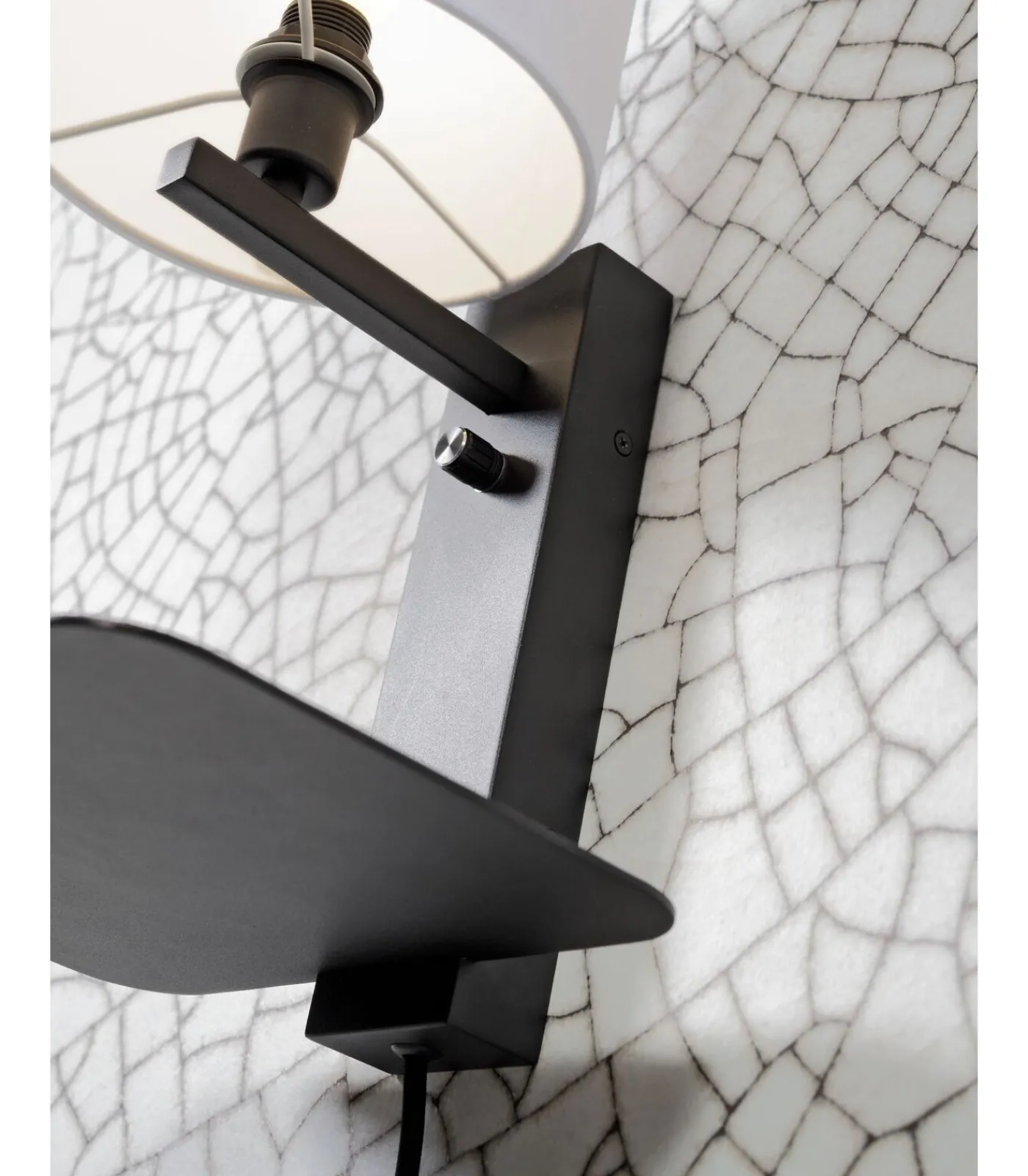 Hot Wandlamp Florence - Zwart/Zwart - 24x22x42cm Muurverlichting