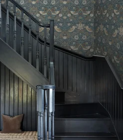 Vliesbehang - Strawberry Thief Washed Blue - 1000x52 Wanddecoratie