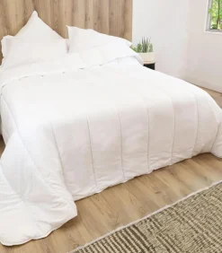 Wit dekbed 550gr winter in wit polyester 240x280 cm Dekbedden