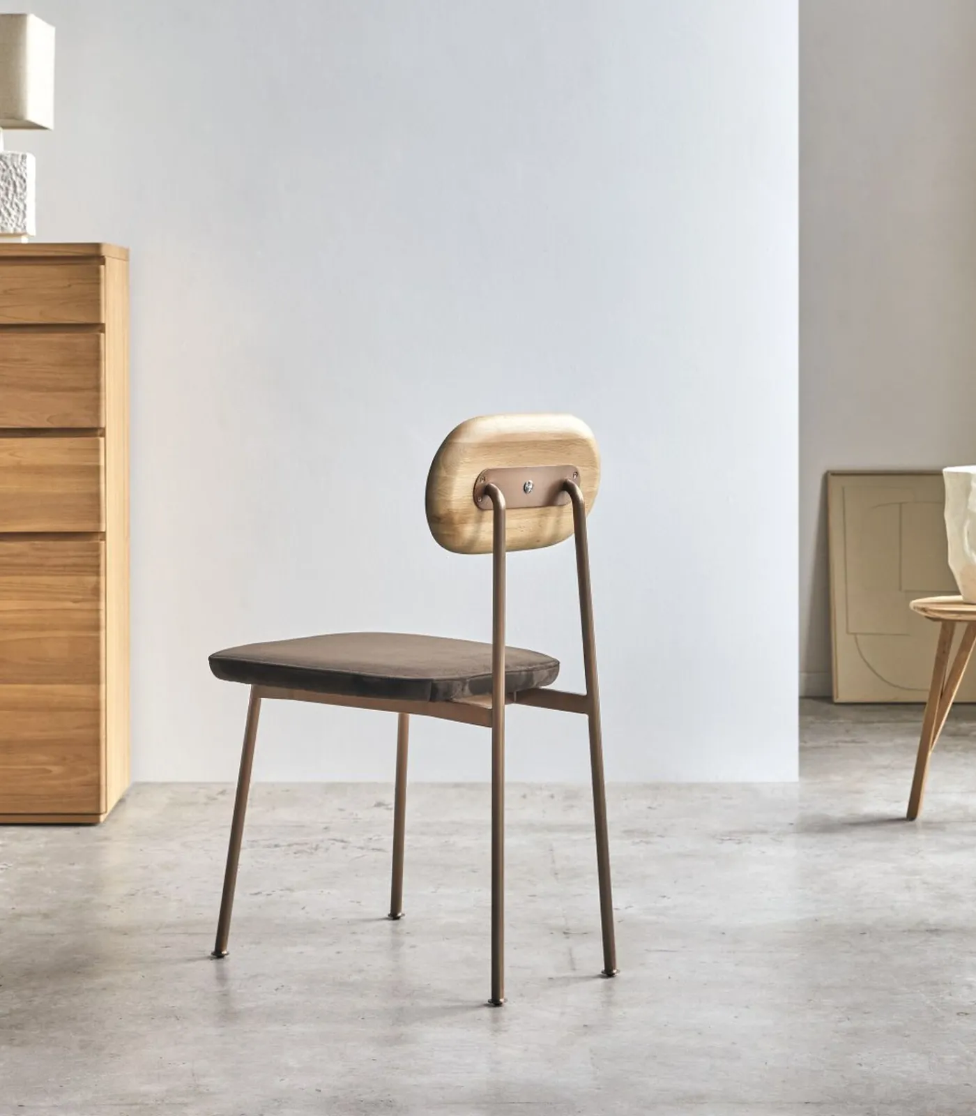 New Yutapi - Eiken stoel brown Stoelen